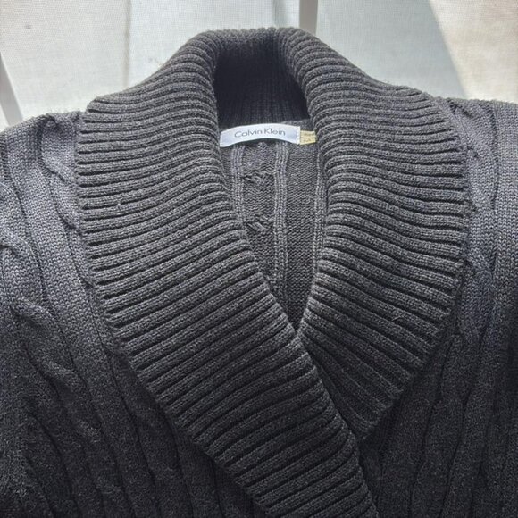 Calvin Klein Medium Gray Cable-Knit Sweater Dress with Buckle - Picture 4 of 8